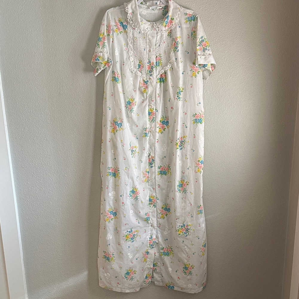 JCPenney Floral Nightgown - White and Multicolor